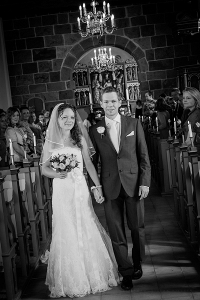 Ned ad kirkegulvet